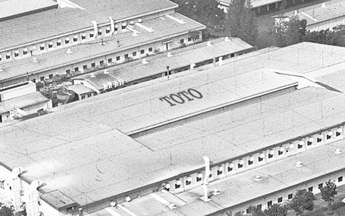 第一家海外TOTO合资子公司印尼P.T. Surya TOTO Indonesia成立。